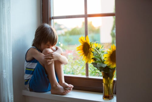 The Effects of Indirect Violence in the Family