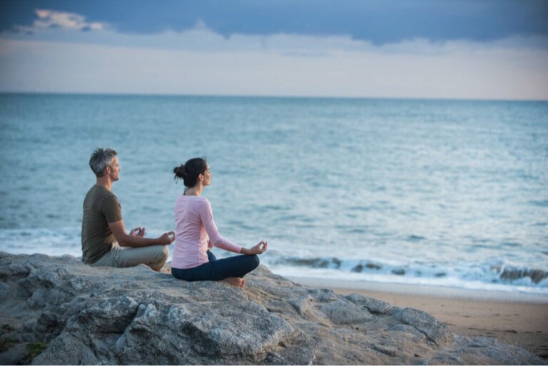 Meditation Helps to Improve Your Relationships With Others