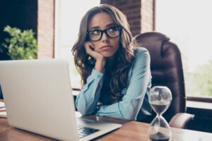 How to Deal With Apathy in the Workplace