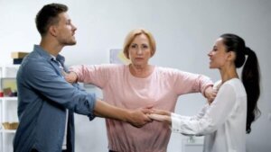 Your Partner's Family Doesn't Accept You: What Can You Do?