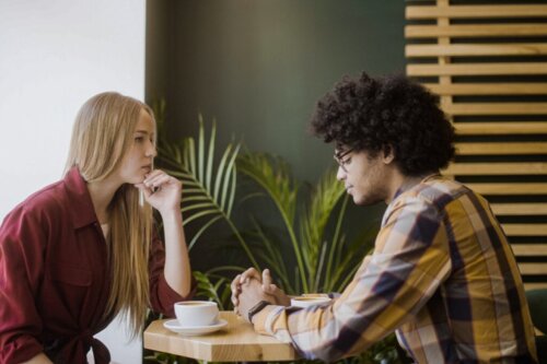 Why Pauses in a Conversation are Uncomfortable