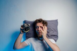 Summer Insomnia: Why Does it Happen and What Can You Do About It?