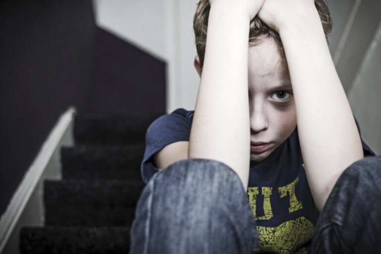 Passive Childhood Emotional Neglect: Growing Up Feeling Invisible