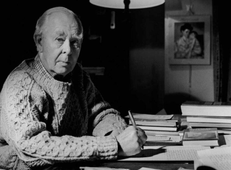 John Bowlby: Biography of the Founder of Attachment Theory