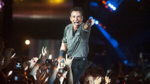 Bruce Springsteen: Surviving the Darkness of Depression