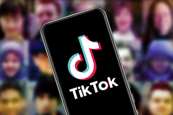 How TikTok Affects The Brain