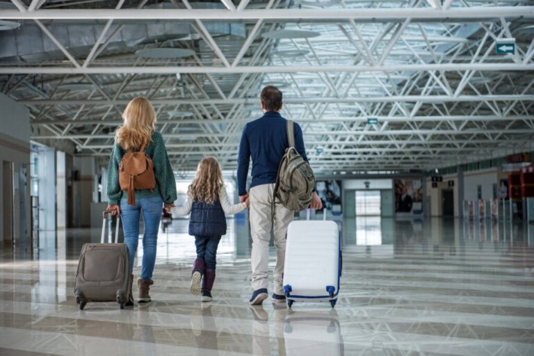 Emigrating with Children: How to Encourage Them to Adapt