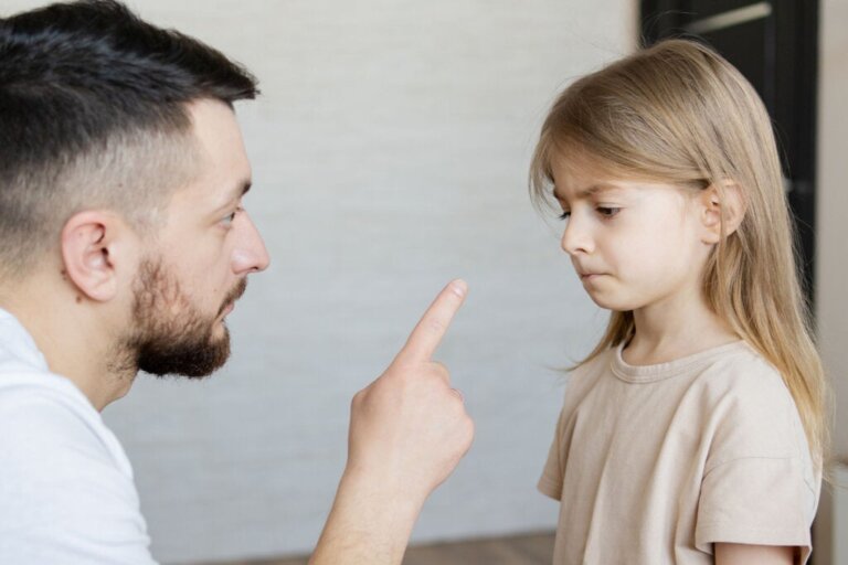 Are You Suffering From Parental Gaslighting?