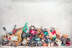 The Link Between Hoarding and Loneliness