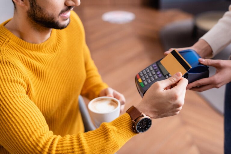 Using Credit Cards and Their Impact on Your Mental Health