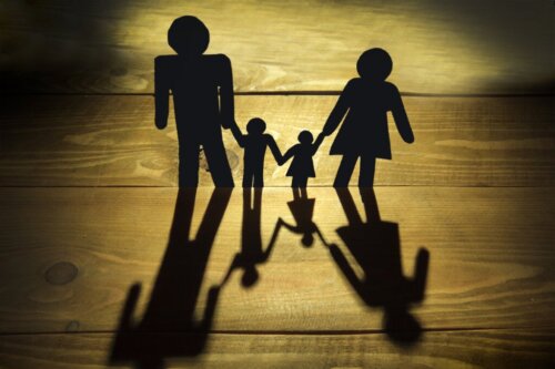 Eight Signs That You Grew Up in a Dysfunctional Family