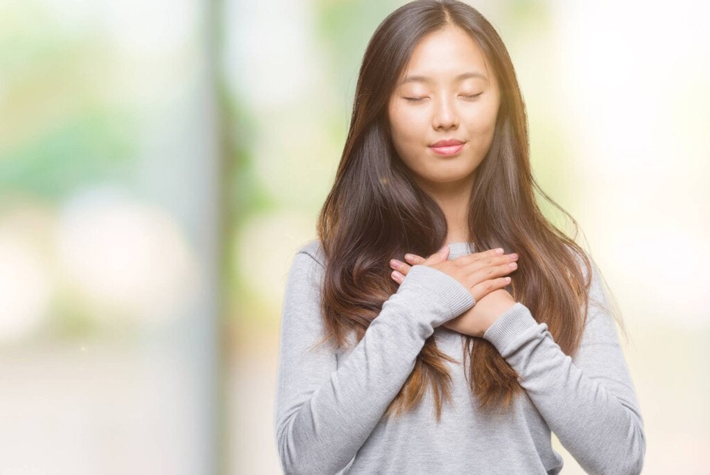 5 Keys to the Butterfly Hug to Calm Anxiety